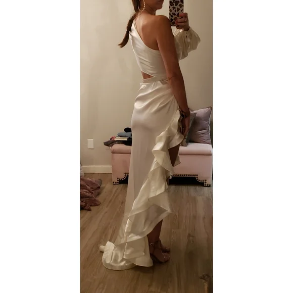 SOLD Monica One-Sleeve Asymmetric Ruffle Gown - Picture 10 of 16
